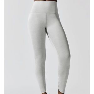 Nike yoga 7/8 ruched gray leggings OWO